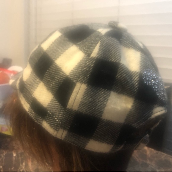 Disney Parks Mickey Mouse Women's Black & White Rhinestones Plaid Hat Size Adult - Picture 7 of 9